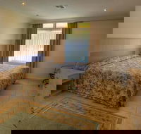 Cooma Motor Lodge Motel - Surfers Gold Coast