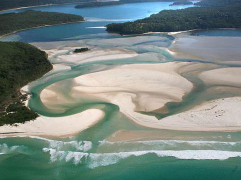 Smiths Lake House - Surfers Gold Coast 6