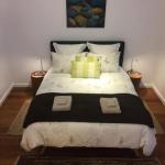 Smiths Lake House - Surfers Gold Coast 0