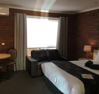 Melton Motor Inn  Apartments - Surfers Gold Coast