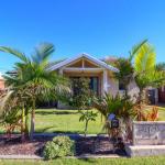 Caves Beach NSW Surfers Gold Coast