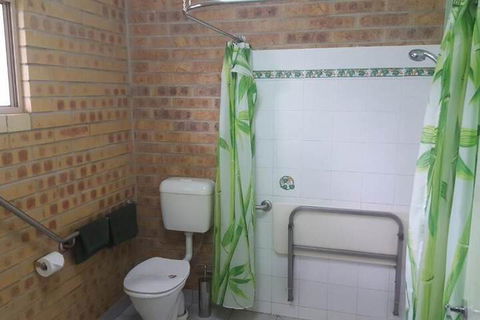 Tiaro Motor Inn - Surfers Gold Coast 7