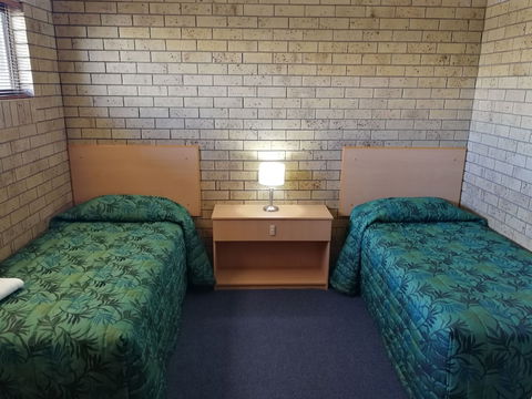 Macintyre Motor Inn - Surfers Gold Coast 6