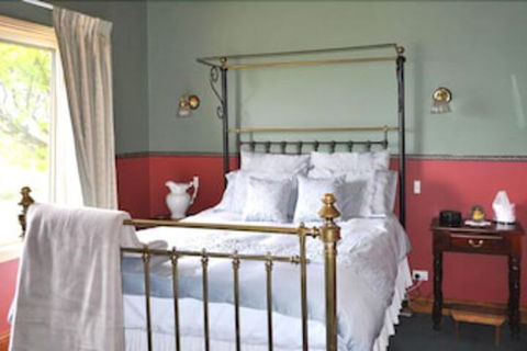 Killynaught Spa Cottages - Surfers Gold Coast 5