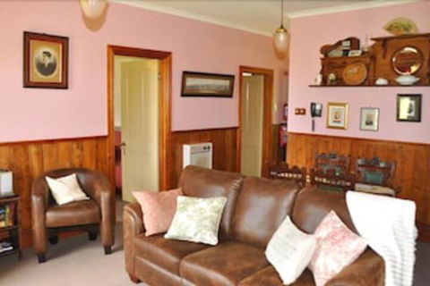 Killynaught Spa Cottages - Surfers Gold Coast 4