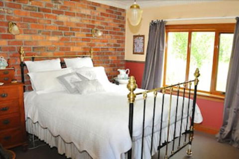 Killynaught Spa Cottages - Surfers Gold Coast 6