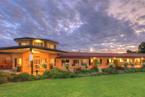 Twin Swans Motel - Surfers Gold Coast 3