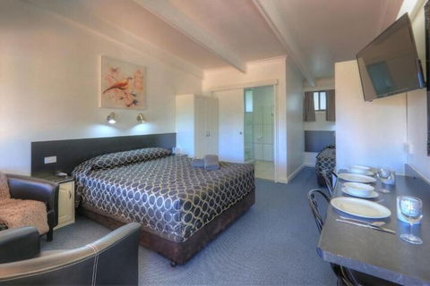 Twin Swans Motel - Surfers Gold Coast 6