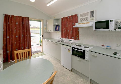 Maryborough Caravan & Tourist Park - Surfers Gold Coast 3