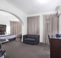 Monte Pio Hotel  Conference Centre - Surfers Gold Coast