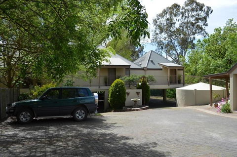 Hahndorf Motel - Surfers Gold Coast 1