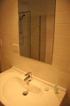 Ethelton Serviced Apartments - Surfers Gold Coast 0