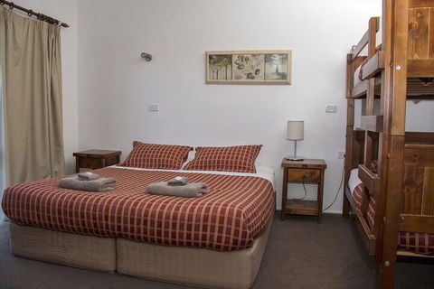 Delatite Apartments Timbertop & Fir - Surfers Gold Coast 6