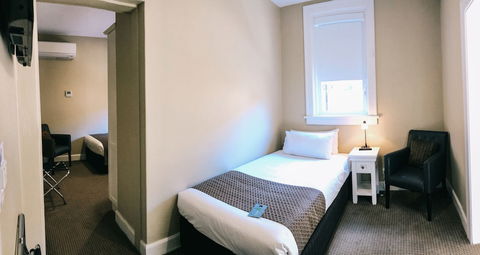 CH Boutique Hotel - Surfers Gold Coast 3