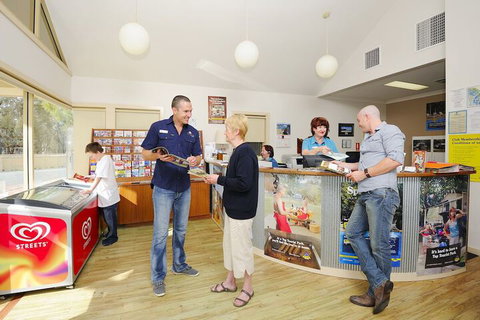 NRMA Echuca Holiday Park - Surfers Gold Coast 7
