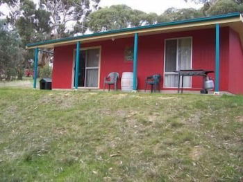 Clare Valley Cabins - Surfers Gold Coast 0