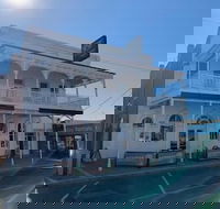 Yarrawonga Hotel - Surfers Gold Coast