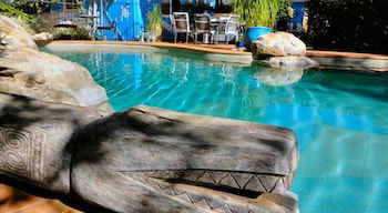 Vatu Sanctuary - Surfers Gold Coast 2