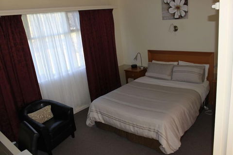 Kaniva Midway Motel - Surfers Gold Coast 4