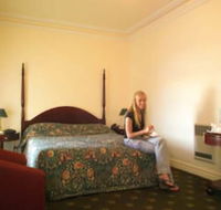 Lucas Hotel - Surfers Gold Coast