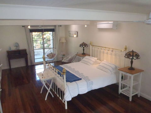 Driftwood Bed And Breakfast - Surfers Gold Coast 6