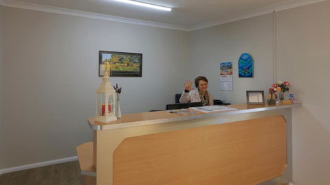 Tenterfield Motor Inn - Surfers Gold Coast 1