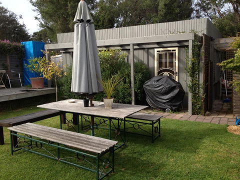 Petite Provence Cottage - Surfers Gold Coast 4