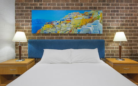 Buccaneer Motel Pet Friendly - Surfers Gold Coast 2
