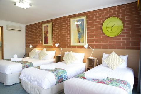 Yackandandah Motor Inn - Surfers Gold Coast 4