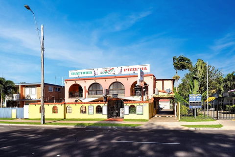 Adobe Motel - Surfers Gold Coast 0