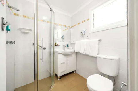 Kiama Motel 617 - Surfers Gold Coast 1