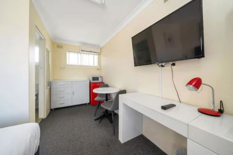 Kiama Motel 617 - Surfers Gold Coast 0