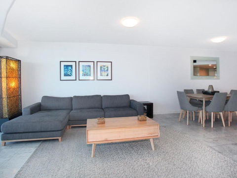 Sirocco 906 By G1 Holidays Two Bedroom Beachfront Apartment In Sirocco Resort - Surfers Gold Coast 6