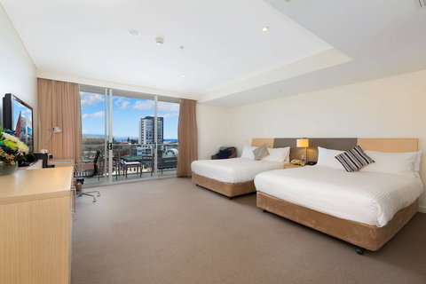 Sage Hotel Wollongong - Surfers Gold Coast 6