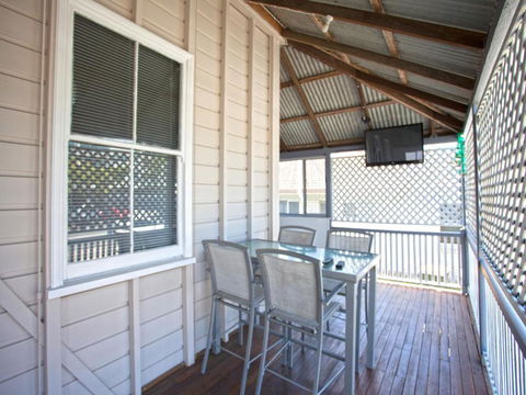 CBD Holiday Home - Surfers Gold Coast 3