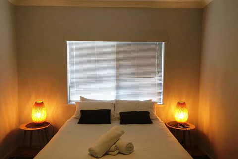Acacia Holiday Or Business Stay Accommodation - Surfers Gold Coast 2