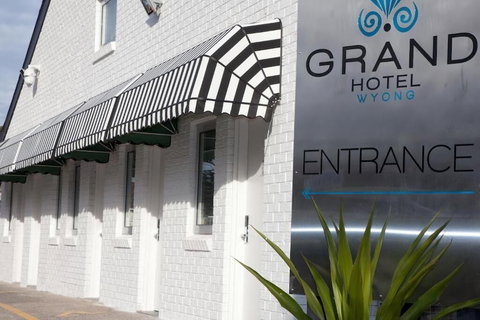 Grand Hotel Wyong - Surfers Gold Coast 0
