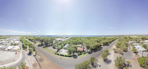 Amblin Holiday Park - Surfers Gold Coast 0