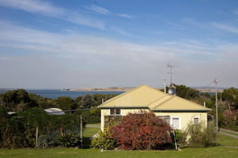 Lady Barron Holiday Home - Surfers Gold Coast 0