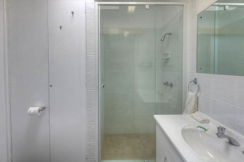 Kermandie Lodge - Surfers Gold Coast 2