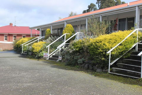 Kermandie Lodge - Surfers Gold Coast 1