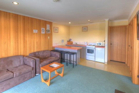 Kermandie Lodge - Surfers Gold Coast 3