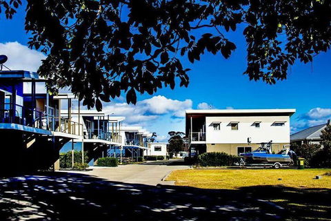 Jervis Bay Holiday Cabins - Surfers Gold Coast 2