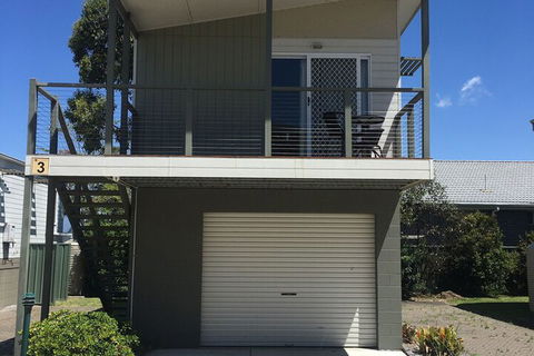 Jervis Bay Holiday Cabins - Surfers Gold Coast 5