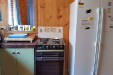 Bott's Beach Retreat - Surfers Gold Coast 2