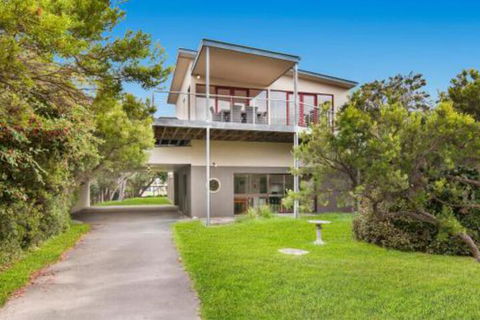 Beachside Vista - Surfers Gold Coast 0