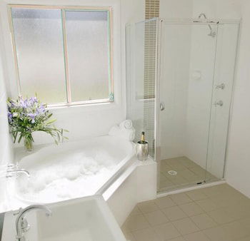 Nightingale Luxury Villas - Surfers Gold Coast 5