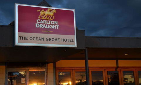 Ocean Grove Hotel - Surfers Gold Coast 8