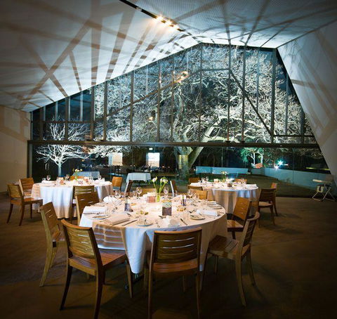 Peppermint Bay - Bar, Dining And Terrace - Surfers Gold Coast 2