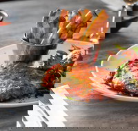 The Royal Hotel Drouin - Surfers Gold Coast